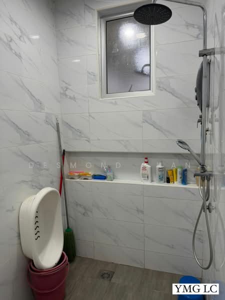 Rumah Teres 2-Tingkat untuk Dijual di Klang (Selangor) - Desmond Chan - Bathroom - PropertyGuru.com.my