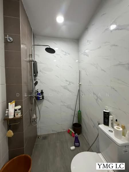 Rumah Teres 2-Tingkat untuk Dijual di Klang (Selangor) - Desmond Chan - Bathroom - PropertyGuru.com.my