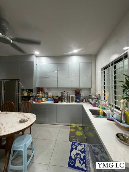 Rumah Teres 2-Tingkat untuk Dijual di Klang (Selangor) - Desmond Chan - Kitchen - PropertyGuru.com.my