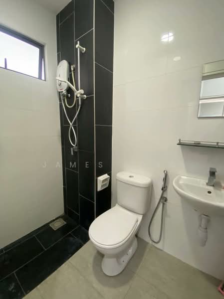 Service Residence for Rent at Seasons Garden Residences - James Wong - Bathroom - PropertyGuru.com.my