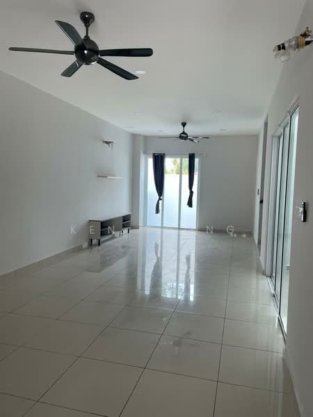 Rumah Teres 2 Tingkat untuk Disewa di Setia Eco Templer (Rawang) - Ken Chong - Living Room - PropertyGuru.com.my