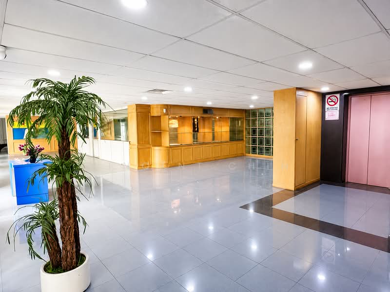 Kedai / Pejabat untuk Disewa di BANDAR PUCHONG JAYA (Puchong) - Vincent Chin - Lobby - PropertyGuru.com.my