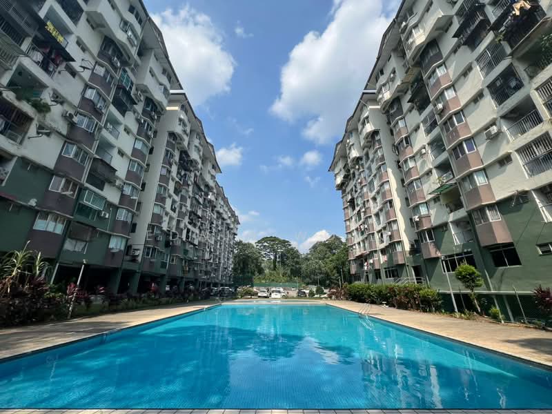 Pangsapuri untuk Dijual di Hijau Ria Kepong Indah - Edwin Wong - Exterior - PropertyGuru.com.my