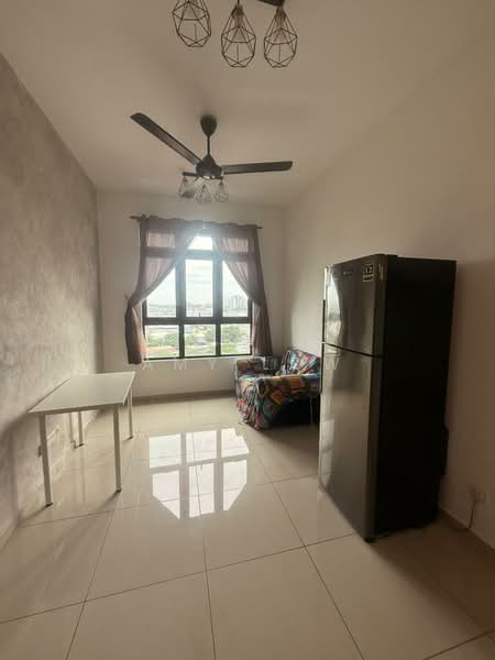 Servis Apartment untuk Disewa di B11 Parkland Residence - Amy Low - Living Room - PropertyGuru.com.my