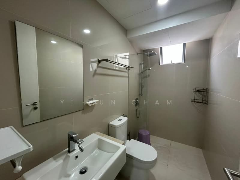 Service Residence for Sale at United Point (Residensi Berpadu) - Yi Jun Cham - Bathroom - PropertyGuru.com.my