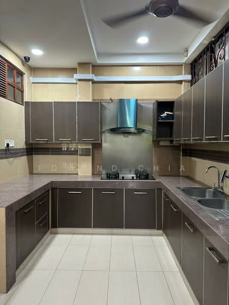 Semi-Detached House for Rent in Taman Sri Jelok (Kajang) - Edmand Chia - Kitchen - PropertyGuru.com.my