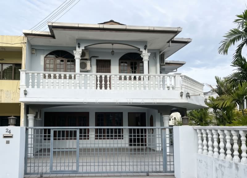 Rumah Berkembar untuk Dijual di Taman Mansion (Ipoh) - CK Kwan - Exterior - PropertyGuru.com.my