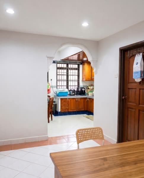 Rumah Berkembar untuk Dijual di Taman Mansion (Ipoh) - CK Kwan - Kitchen - PropertyGuru.com.my