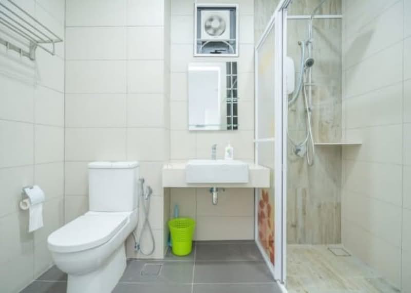 Servis Apartment untuk Dijual di Arte S - Lynda Chan - Bathroom - PropertyGuru.com.my