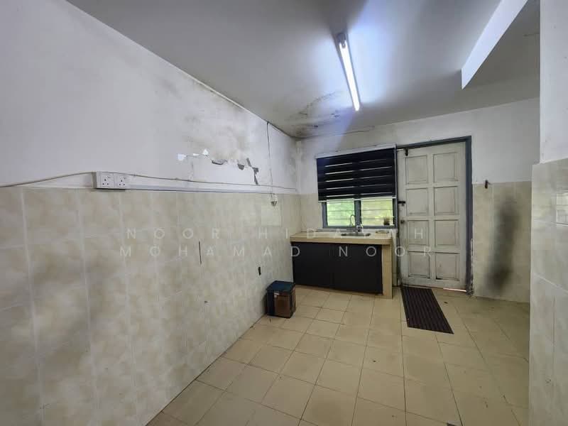 Rumah Teres 2 Tingkat untuk Dijual di Seksyen 5 Wangsa Maju (Wangsa Maju) - Noor Hidayah Mohamad Noor - Kitchen - PropertyGuru.com.my