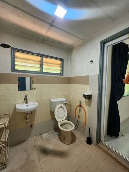 Rumah Teres 2 Tingkat untuk Dijual di Seksyen 5 Wangsa Maju (Wangsa Maju) - Noor Hidayah Mohamad Noor - Bathroom - PropertyGuru.com.my