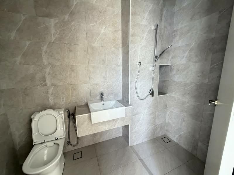 Rumah Kluster untuk Dijual di Taman Ekoflora (Johor Bahru) - Chen Shieh Yu - Bathroom - PropertyGuru.com.my