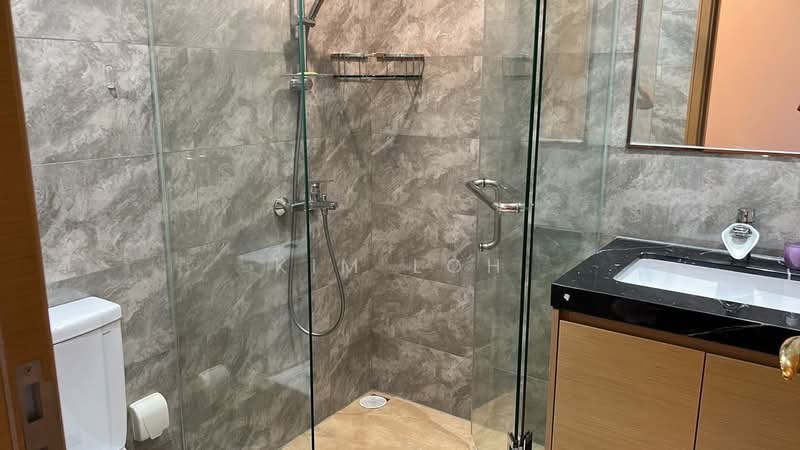 Servis Apartment untuk Dijual di R&F Princess Cove Phase 1 - Kim Loh - Bathroom - PropertyGuru.com.my