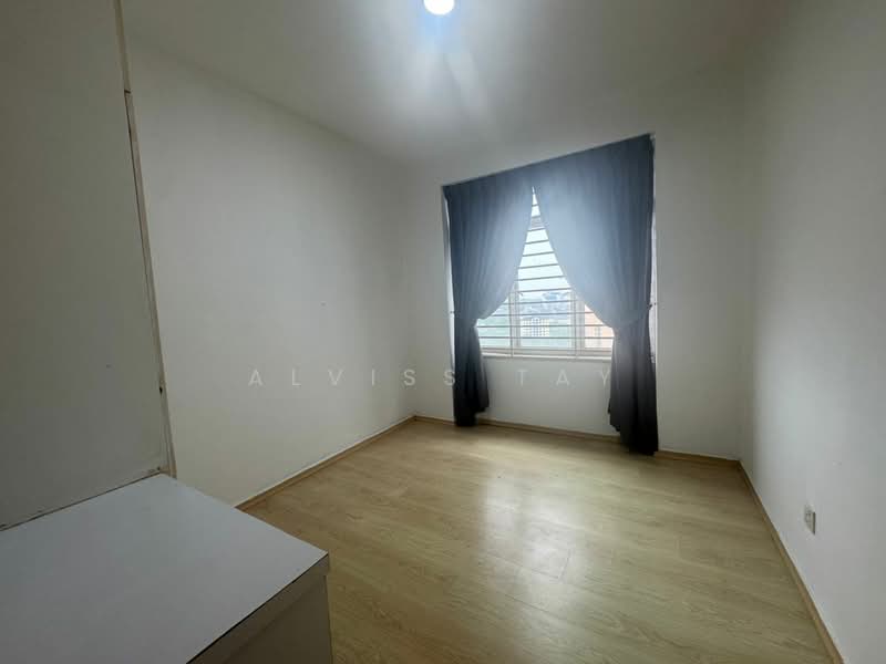 Servis Apartment untuk Dijual di Larkin Heights - Alviss Tay - PropertyGuru.com.my