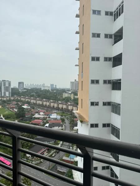 Servis Apartment untuk Dijual di Larkin Heights - Alviss Tay - PropertyGuru.com.my