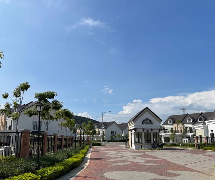 Rumah Teres 2 Tingkat untuk Dijual di Dengkil (Selangor) - Kew . - PropertyGuru.com.my