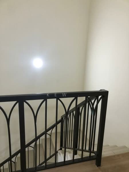 Rumah Teres 2 Tingkat untuk Dijual di Dengkil (Selangor) - Kew . - PropertyGuru.com.my