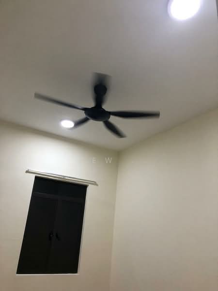 Rumah Teres 2 Tingkat untuk Dijual di Dengkil (Selangor) - Kew . - PropertyGuru.com.my