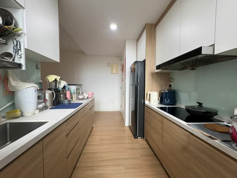 Service Residence for Sale at United Point (Residensi Berpadu) - Yi Jun Cham - Kitchen - PropertyGuru.com.my