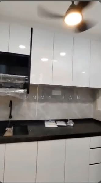 Servis Apartment untuk Disewa di Kiara Kasih - TOMMY TAN - Kitchen - PropertyGuru.com.my