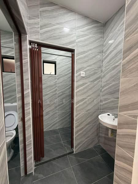 Flat for Sale at Taman Plentong Utama - Kasper Lee - Bathroom - PropertyGuru.com.my
