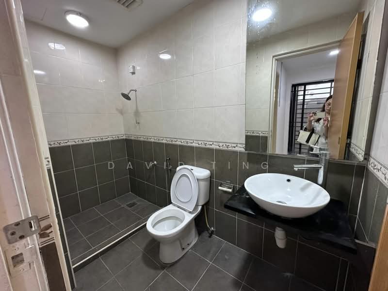 Rumah Teres 3 Tingkat untuk Dijual di Lake Fields (Sungai Besi) - David Ting - Bathroom - PropertyGuru.com.my