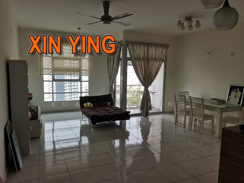Kondominium untuk Dijual di The Brezza - Koay Xin Ying - Living Room - PropertyGuru.com.my