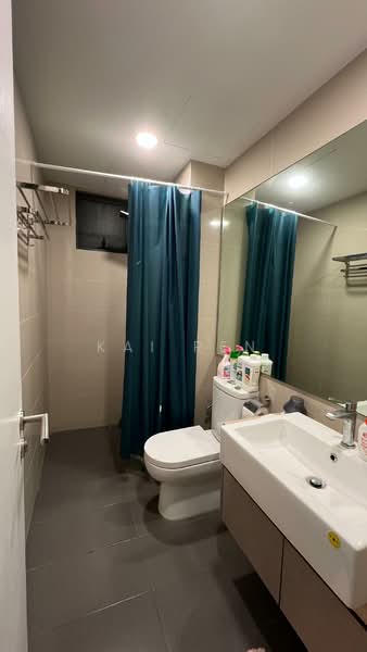 Servis Apartment untuk Disewa di United Point (Residensi Berpadu) - Kai Ren - Bathroom - PropertyGuru.com.my