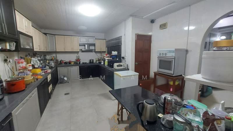 Rumah Berkembar untuk Dijual di Taman Wah Keong (Ipoh) - Sam Lam - Kitchen - PropertyGuru.com.my