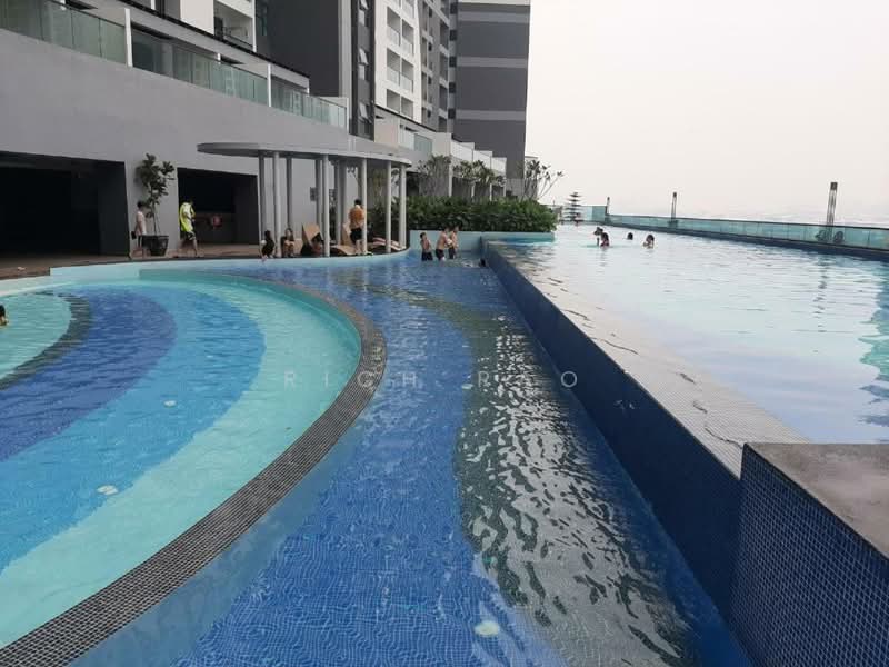 Condominium for Rent at Simfoni 2 - Rich Rao - Pool - PropertyGuru.com.my