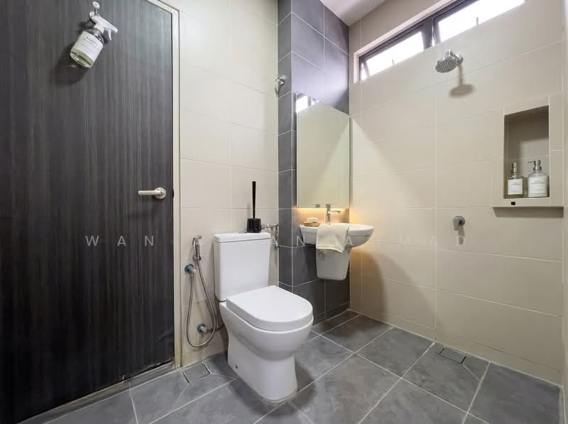 Rumah Teres 2-Tingkat untuk Dijual di Elmina (Shah Alam) - Wan Azlan Ahmad - PropertyGuru.com.my