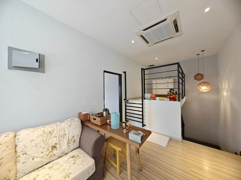 Rumah Berkembar untuk Dijual di Taman Pinji Indah (Ipoh) - Sam Lam - Living Room - PropertyGuru.com.my