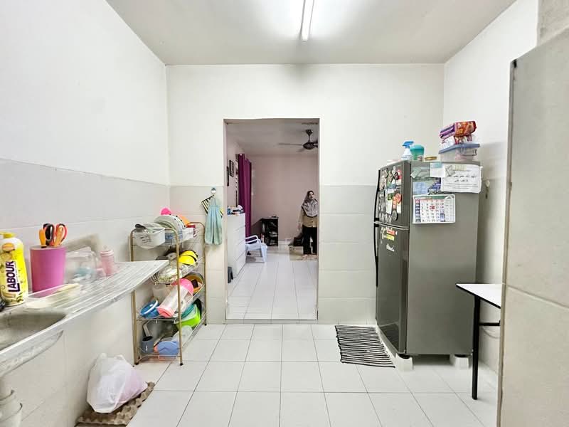 Apartment for Sale at Teratai Apartment @ Taman Sutera - Mahafiz . - PropertyGuru.com.my