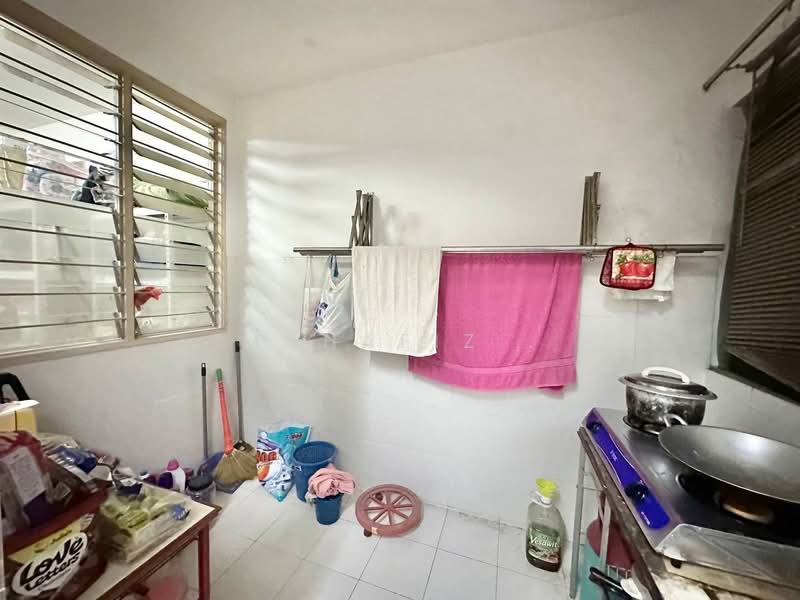 Apartment for Sale at Teratai Apartment @ Taman Sutera - Mahafiz . - PropertyGuru.com.my