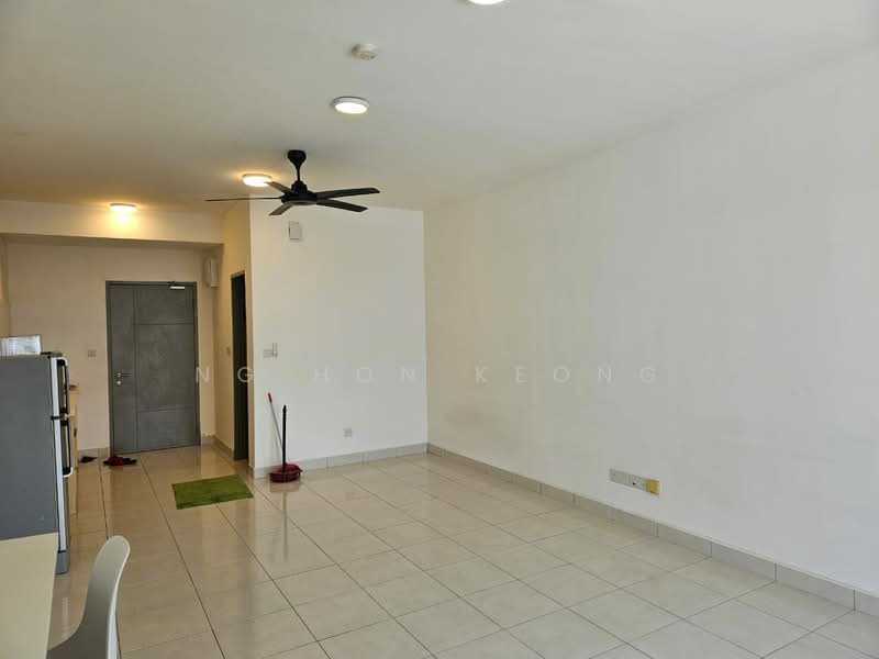 Servis Apartment untuk Disewa di Tiara Imperio Residence - Ng Hon Keong - Living Room - PropertyGuru.com.my