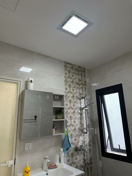 Bungalow for Sale in Taman Chateau (Ipoh) - Sam Lam - Bathroom - PropertyGuru.com.my