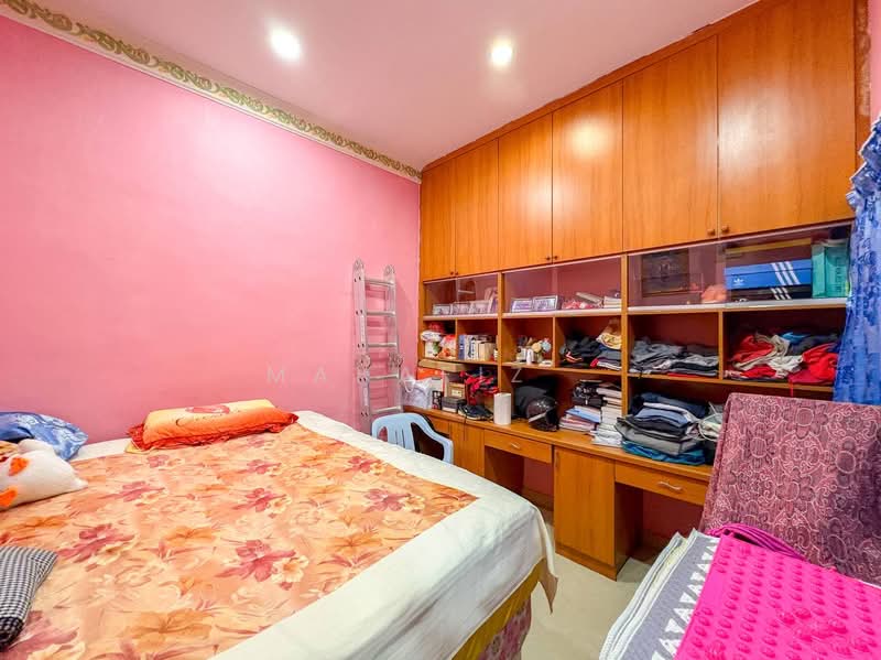 Rumah Teres untuk Dijual di Taman Sri Serdang (Seri Kembangan) - Mahafiz . - PropertyGuru.com.my