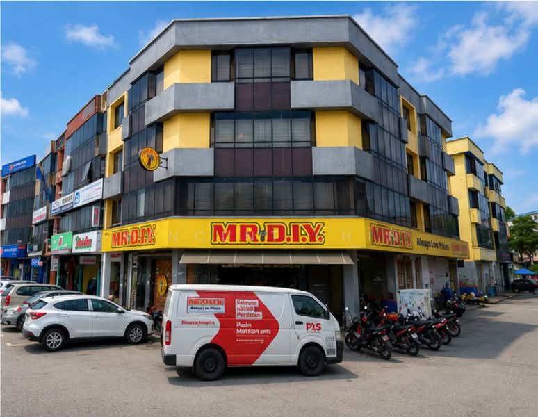 Kedai / Pejabat untuk Disewa di U5,Taman Subang Perdana (Shah Alam) - Vincent Chin - Exterior - PropertyGuru.com.my