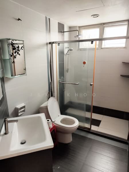 Condominium for Sale at Desa Bukit Jambul - Jake Khoo - Bathroom - PropertyGuru.com.my