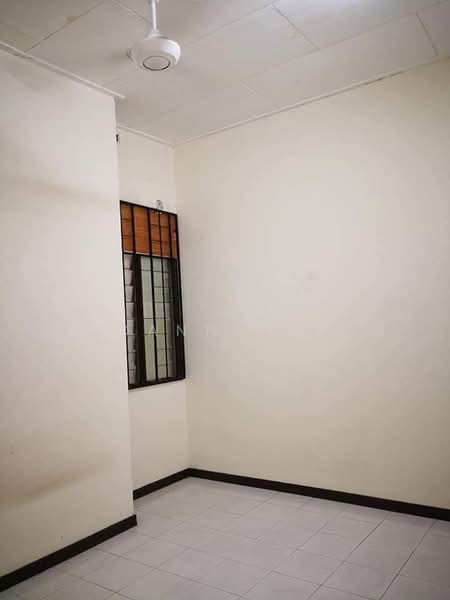 Rumah Teres 1 Tingkat untuk Dijual di Taman Daya (Johor Bahru) - Joanne Lau - Interior - PropertyGuru.com.my