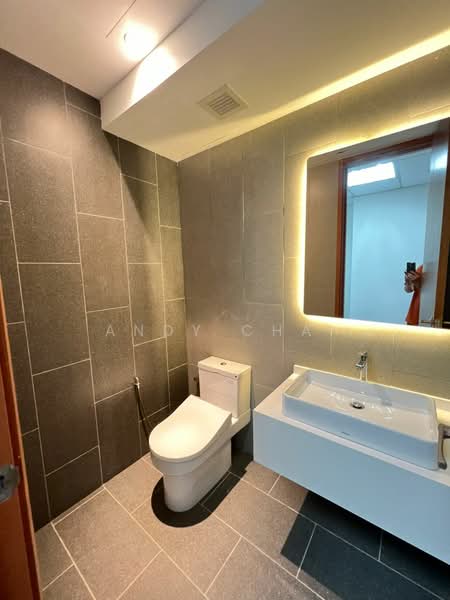 Pejabat untuk Disewa di KLCC (KL City Centre) - Andy Chai - Bathroom - PropertyGuru.com.my