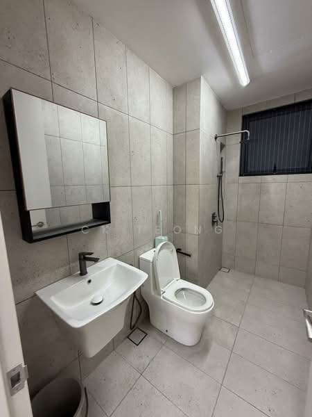 Condominium for Rent at EdgeWood Residences @ SkySanctuary - CK Teong - Bathroom - PropertyGuru.com.my