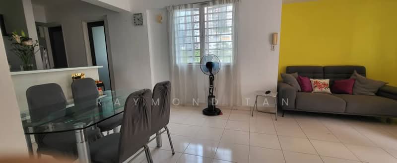 Kondominium untuk Disewa di Perdana Emerald - Raymond Tan - Living Room - PropertyGuru.com.my