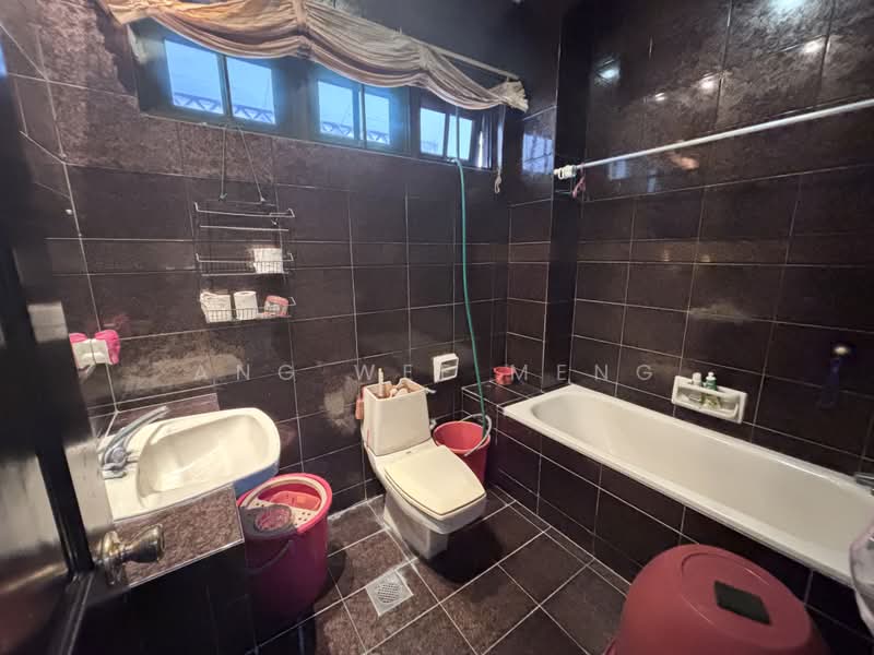Rumah Berkembar untuk Dijual di Taman Pelangi (Johor Bahru) - Ang Wee Meng - PropertyGuru.com.my