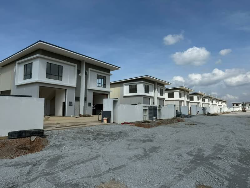 Semi-D Factory for Sale in Sungai Gadut (Negeri Sembilan) - SL Yap - Exterior - PropertyGuru.com.my