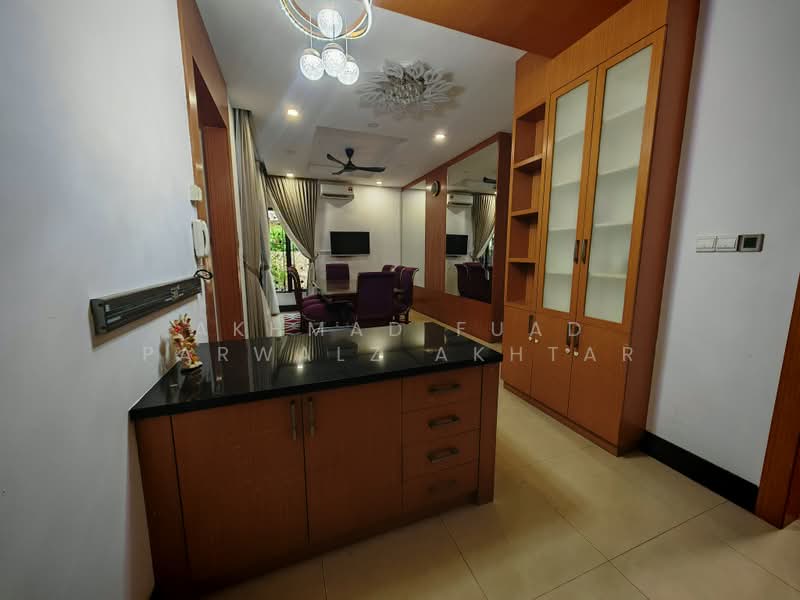 Semi-Detached House for Rent in Desa Sri Hartamas (Sri Hartamas) - Akhmad Fuad Parwalz Akhtar - Dining Room - PropertyGuru.com.my