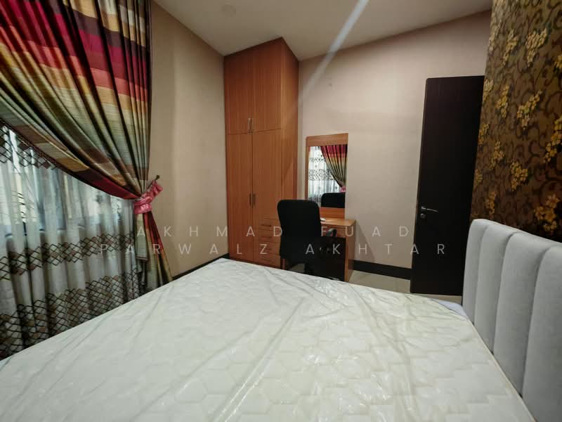 Semi-Detached House for Rent in Desa Sri Hartamas (Sri Hartamas) - Akhmad Fuad Parwalz Akhtar - Bedroom - PropertyGuru.com.my