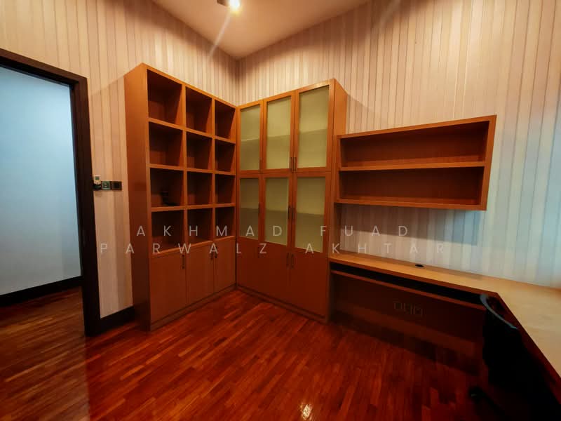Semi-Detached House for Rent in Desa Sri Hartamas (Sri Hartamas) - Akhmad Fuad Parwalz Akhtar - Study - PropertyGuru.com.my