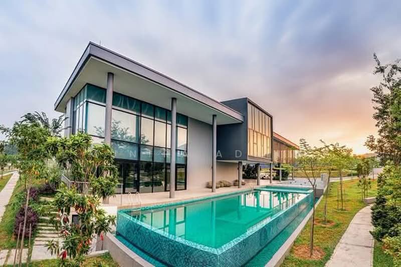 Semi-Detached House for Sale in Kajang (Selangor) - Munira Adnan - Exterior - PropertyGuru.com.my