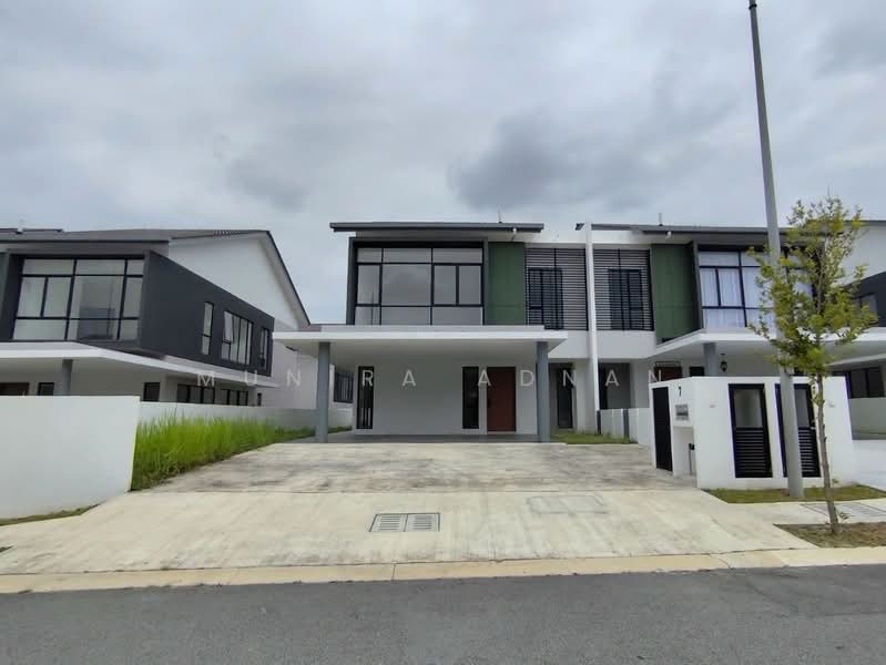 Semi-Detached House for Sale in Kajang (Selangor) - Munira Adnan - Exterior - PropertyGuru.com.my
